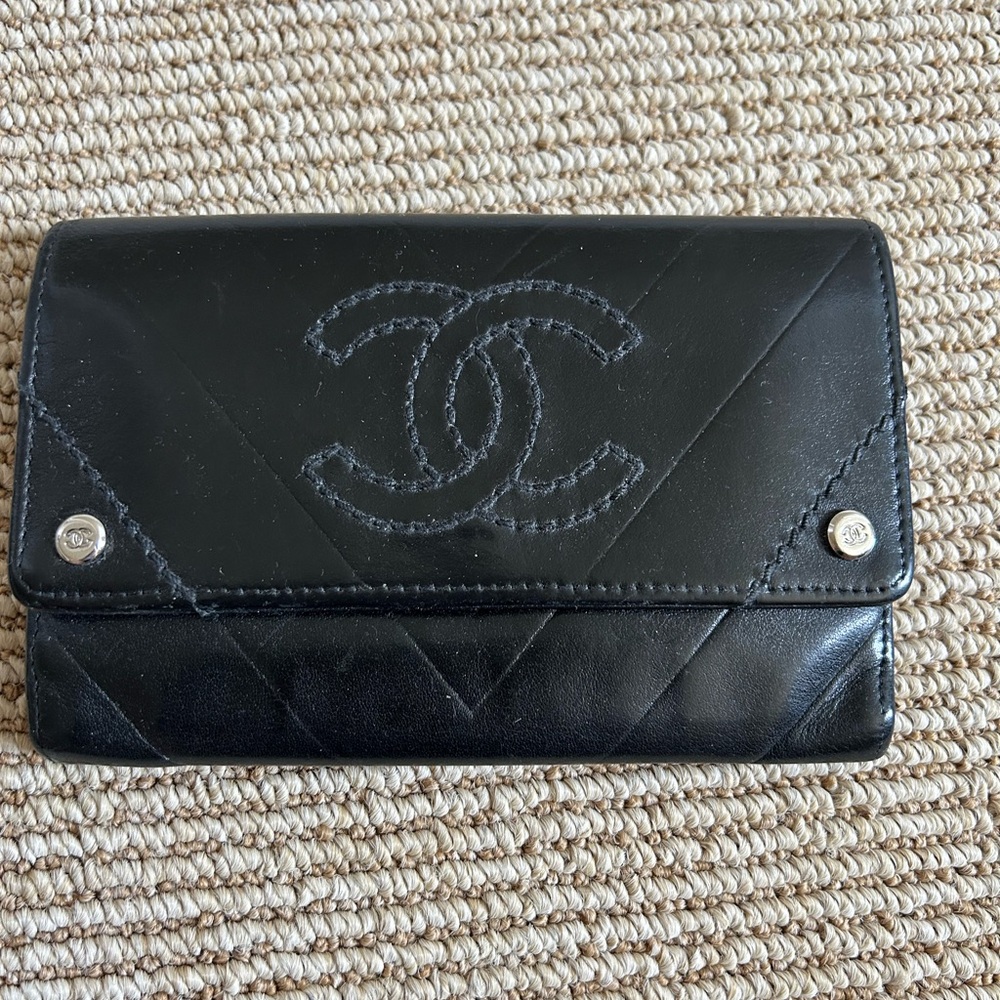 Chanel Black Leather wallet